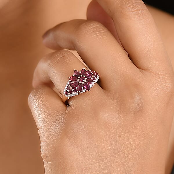 Shop Lc D'Joy Premium Anthill Garnet And Moissanite 2.30 Ctw Floral Embrace Ring In 18K Vermeil Rose Gold Over Sterling Silver (Del. In 5-7 Days)