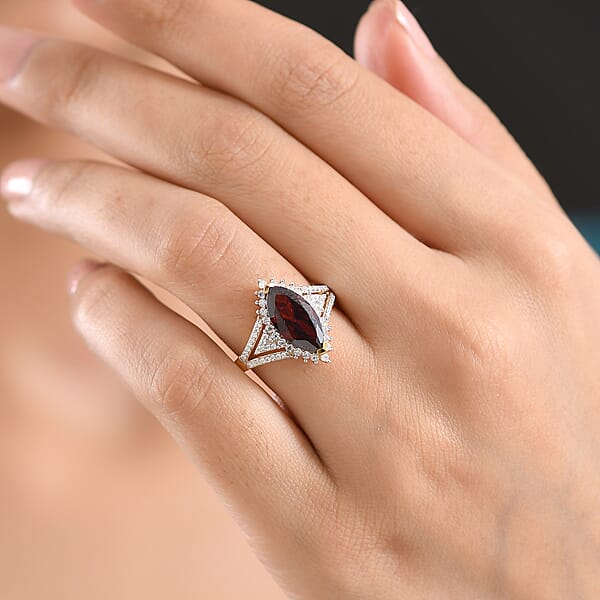 Shop Lc D'Joy Premium Mozambique Garnet And Moissanite 3.40 Ctw Flare Majesty Ring In 18K Vermeil Yellow Gold Over Sterling Silver