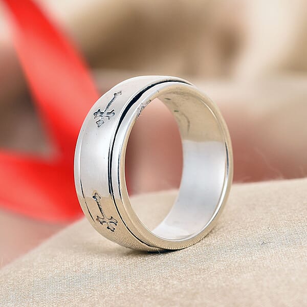 Shop Lc D'Joy Spinner Band Ring In Sterling Silver (4.85 Grams)