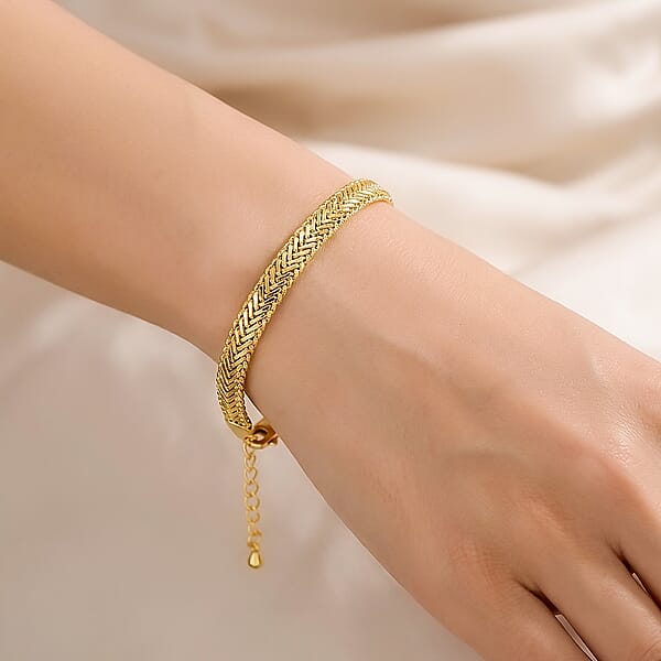 Shop Lc Elegant Woven Chain Bracelet In Goldtone (7.5-9.5In) (7.50 In)