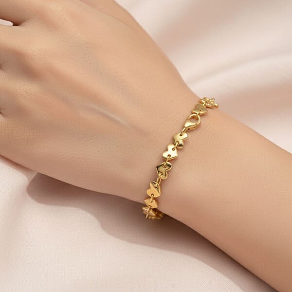 Shop Lc EverTrue Bronzella Collection Heart Link Bracelet In 18K YG Plated Bronze (6.50 In)