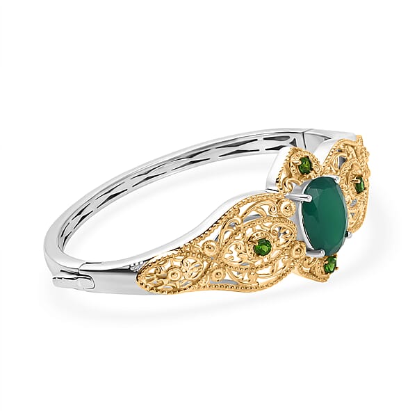 Shop Lc EverTrue Verde Onyx And Chrome Diopside 8.50 Ctw Bangle Bracelet In In 18K YG Plated And Platinum Bond (7.25 In)