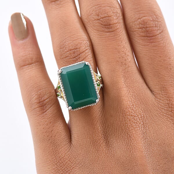 Shop Lc EverTrue Verde Onyx Chrome Diopside Ring In 18K YG Plated And Platinum Bond 13.35 Ctw