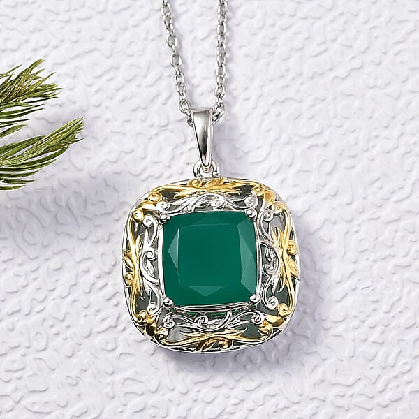 Shop Lc EverTrue Verde Onyx Garden Scroll Pendant In 18K YG Plated And Platinum Bond With Stainless Steel Necklace 5.30 Ctw (20 Inches)