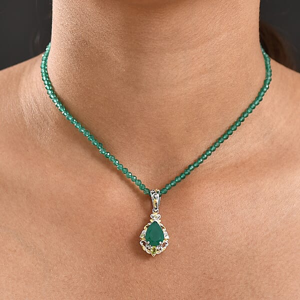 Shop Lc EverTrue Verde Onyx Hebei Peridot Pendant With Beaded Necklace In 18K YG Plated And Platinum Bond 30.20 Ctw (20 Inches)