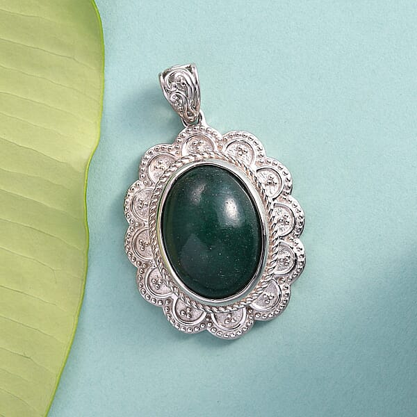 Shop Lc Green Aventurine Pendant In Platinum Over Copper With Magnet 11.80 Ctw