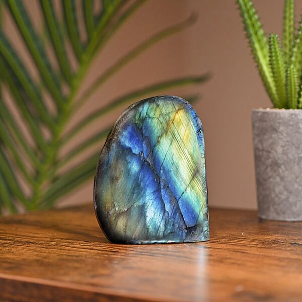 Shop Lc Handcrafted Natural Iridescent Madagascar Labradorite Gemstone 1.59 Lbs