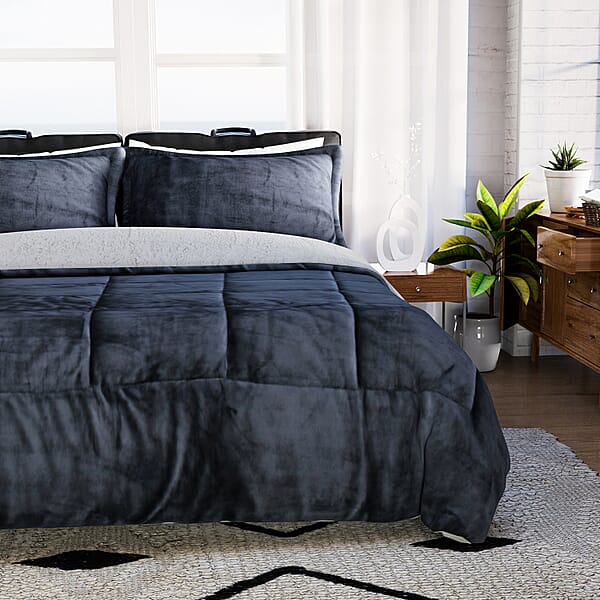 Shop Lc Homesmart Gray 3 Layer Quilted Microfiber Flannel And Sherpa Reversible Comforter And Set Of 2 Shams Microfiber Comforter Best Comforter Sets Bed Comforters Comforter Set For Bedroom