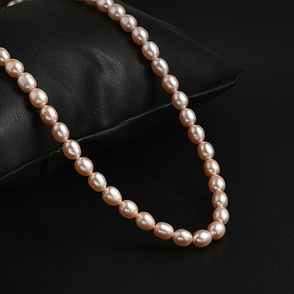 Shop Lc Lavender Pearl Necklace (18 Inches) In 18K Vermeil Yellow Gold Over Sterling Silver