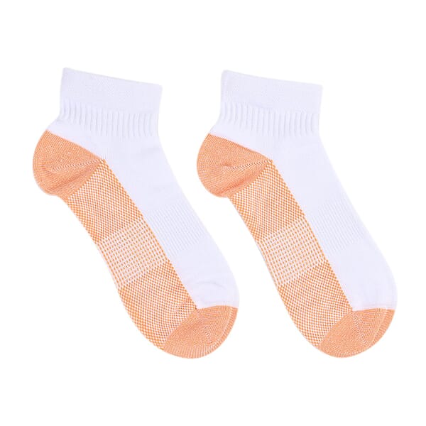 Shop Lc Livmore Set Of 4 Pairs Ankle Length Copper Infused Compression Socks - White (S/M)