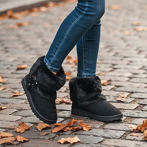 Shop Lc Love 83 Black Faux Fur And Suede Short Boots 6