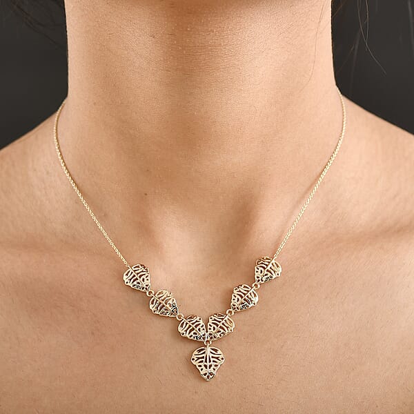 Shop Lc Luxoro 10K Yellow Gold Heart Necklace (18 Inches) (6.80 Grams)