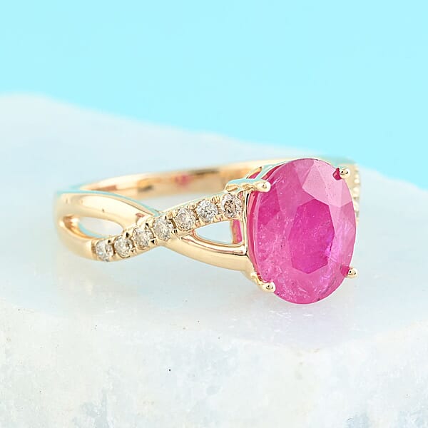 Shop Lc Luxoro 14K Yellow Gold AAA Mozambique Ruby And G-H I2 Diamond Ring 3.15 Grams 2.25 Ctw