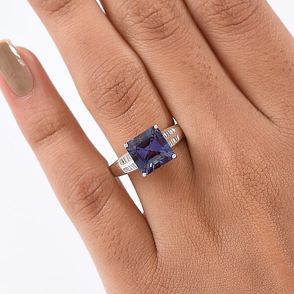 Shop Lc Luxuriant AAA Lab Grown Alexandrite And E-F VS Lab Grown Diamond 4.50 Ctw Twilight Regent Ring In 10K White Gold 4.3 Grams