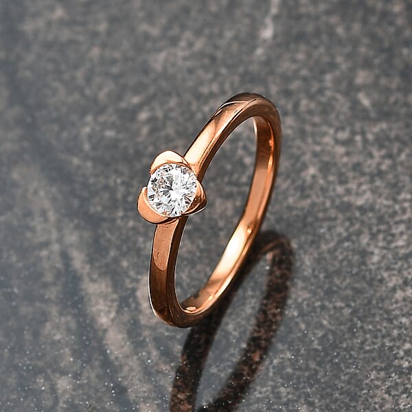 Shop Lc Luxuriant Lab Grown Diamond E-F VS 0.25 Ctw Solitaire Ring In 18K Vermeil Rose Gold Sterling Silver (Del. In 10-12 Days)