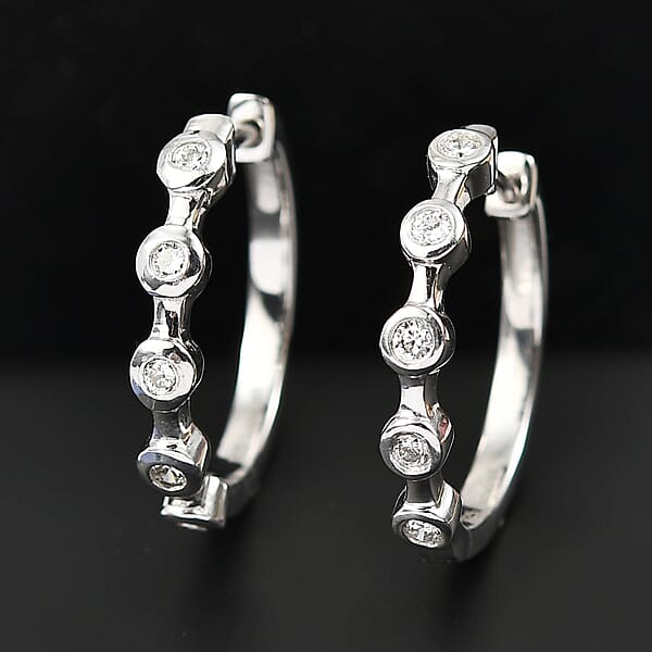 Shop Lc Luxuriant Lab Grown Diamond E-F VS 0.32 Ctw Hoop Earrings In 10K White Gold (Del. In 10-12 Days)