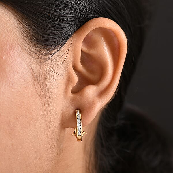 Shop Lc Luxuriant Lab Grown Diamond E-F VS 0.50 Ctw Latch Back Earrings In 18K Vermeil Yellow Gold Over Sterling Silver
