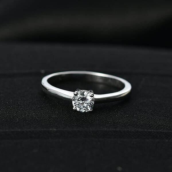 Shop Lc Luxuriant Lab Grown Diamond E-F VS 0.50 Ctw Solitaire Ring In Platinum Over Sterling Silver