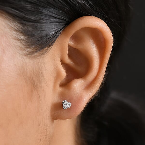 Shop Lc Luxuriant Lab Grown Diamond E-F VS 0.50 Ctw Solitaire Stud Earrings In 10K White Gold (Del. In 10-12 Days)