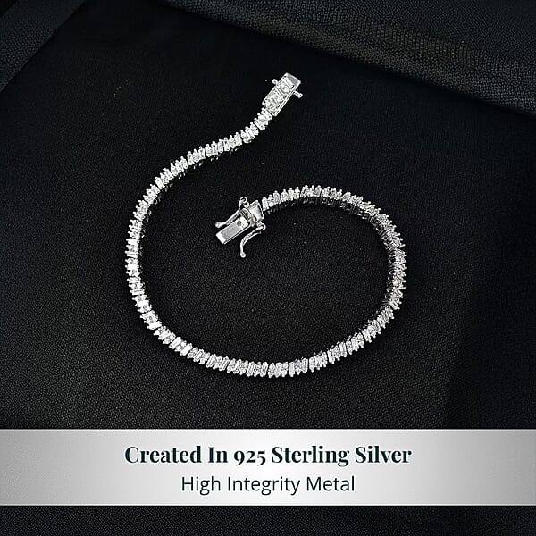 Shop Lc Luxuriant Lab Grown Diamond G-H SI 3.50 Ctw Matrix Line Bracelet In Rhodium Over Sterling Silver (7.25 In)