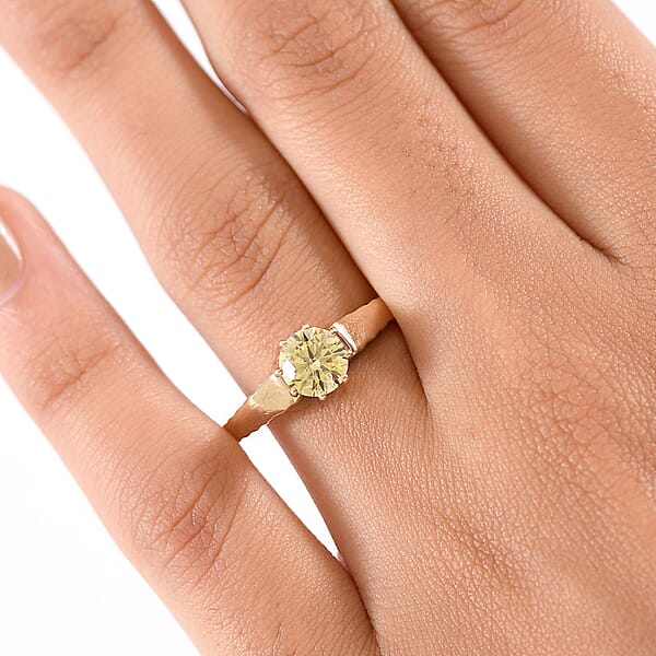 Shop Lc Luxuriant Lab Grown Yellow Diamond (VS) Solitaire Ring In 10K Yellow Gold 1.00 Ctw