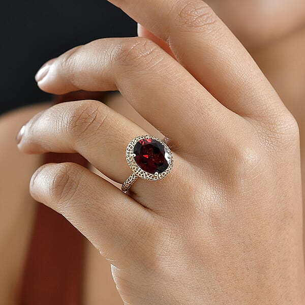 Shop Lc Mirage Collection Premium Mozambique Garnet 5.30 Ctw Vintage Glow Ring In 10K Yellow Gold