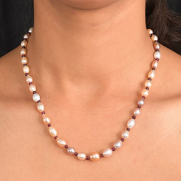 Shop Lc Multi Color Freshwater Pearl And Mozambique Garnet 10.00 Ctw Necklace In Rhodium Over Sterling Silver 18 Inches