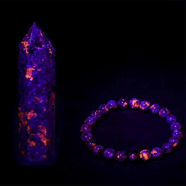Shop Lc Natural Yooperlite 535.00 Ctw Pencil (3.5-3.9In) And Beaded 8mm Stretch Bracelet With Free UV Flash Light