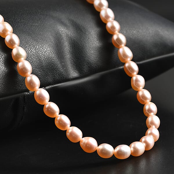 Shop Lc Pink Freshwater Pearl Oval Shape Necklace In 18K Vermeil Yellow Gold Over Sterling Silver 18 Inches