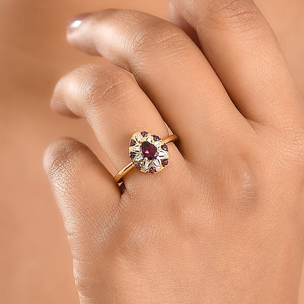 Shop Lc Premium Anthill Garnet And Luxuriant Lab Grown Diamond G-H SI 0.75 Ctw Bloom Ring In 18K Vermeil Yellow Gold Over Sterling Silver (Del. In 5-7 Days)