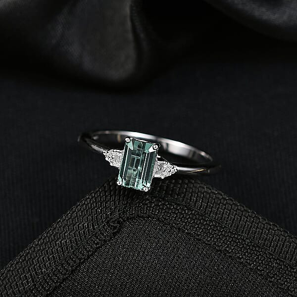 Shop Lc Premium Arquiana Mint Tourmaline Luxuriant Lab Grown Diamond (G-H SI) Blush Majesty Ring In Rhodium Over Sterling Silver 1.20 Ctw