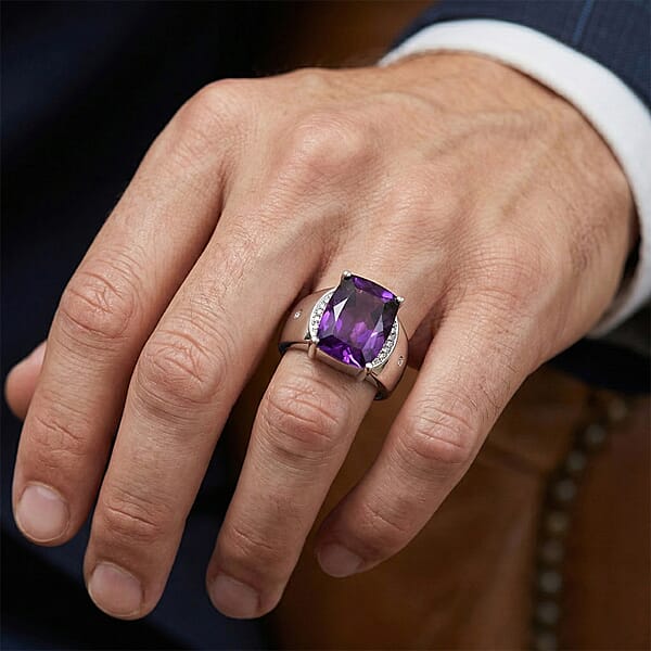 Shop Lc Premium Lusaka Amethyst And Luxuriant Lab Grown Diamond G-H SI 7.00 Ctw Men's Ring In Rhodium Over Sterling Silver