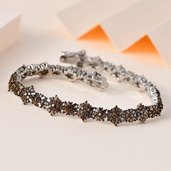 Shop Lc Red Diamond Bracelet In Platinum Over Sterling Silver (7.25 In) 5.00 Ctw