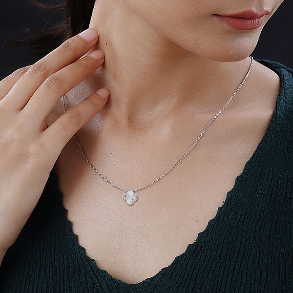 Shop Lc Rhapsody 950 Platinum Clover Necklace 18 Inches With 8mm Lobster Lock 7.25 Grams