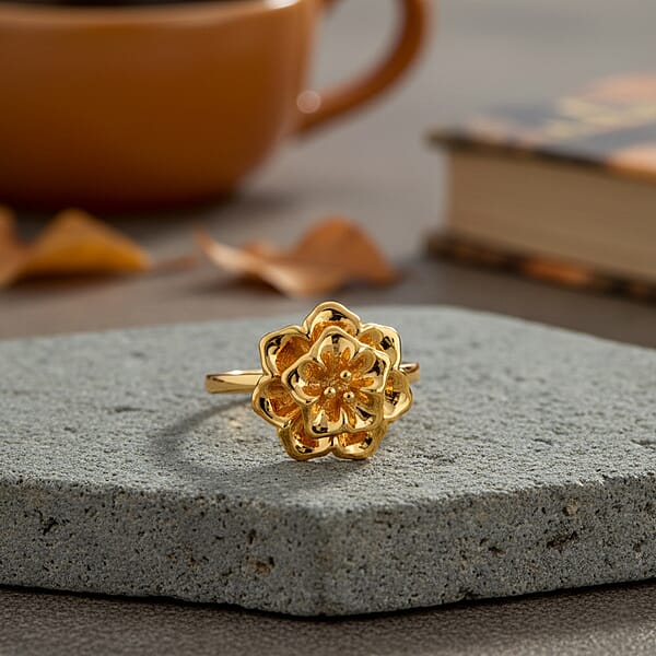 Shop Lc 24K Yellow Gold Floral Ring 1 Grams