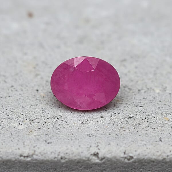 Shop Lc AAA Ruby (Ovl 8x6 Mm) 1.50 Ctw