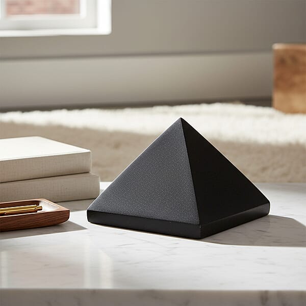 Shop Lc Basalt Pyramid -Medium 923ctw