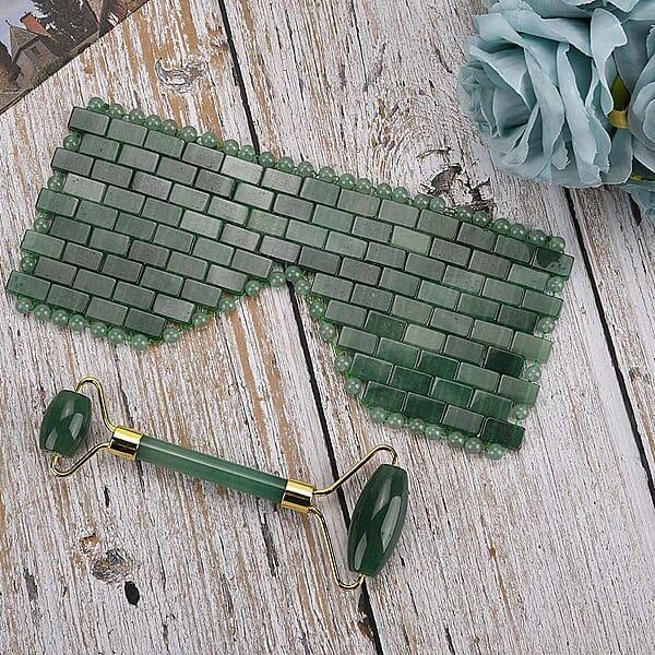 Shop Lc Green Aventurine Eye Mask With Face Roller