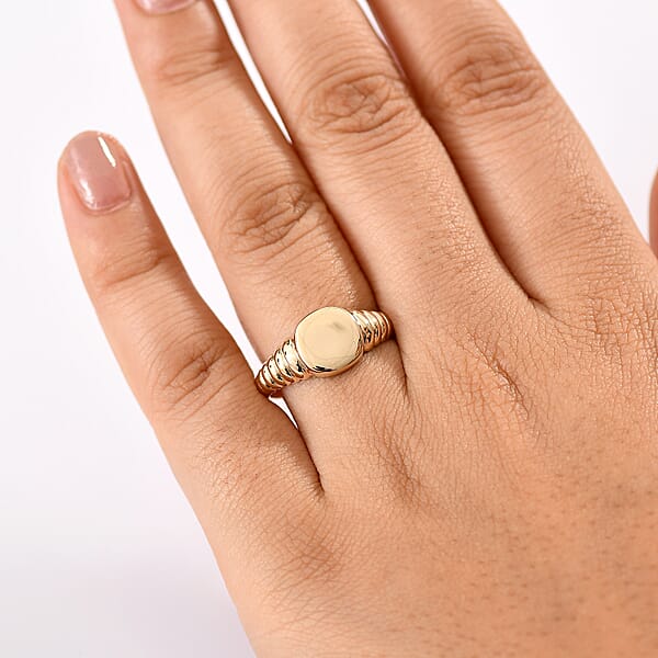 Shop Lc Luxoro 10K Yellow Gold Signet Ring 5 Grams