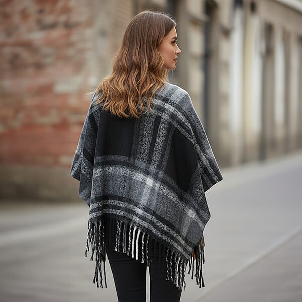 Shop Lc Tamsy Black Shawl With Fringes