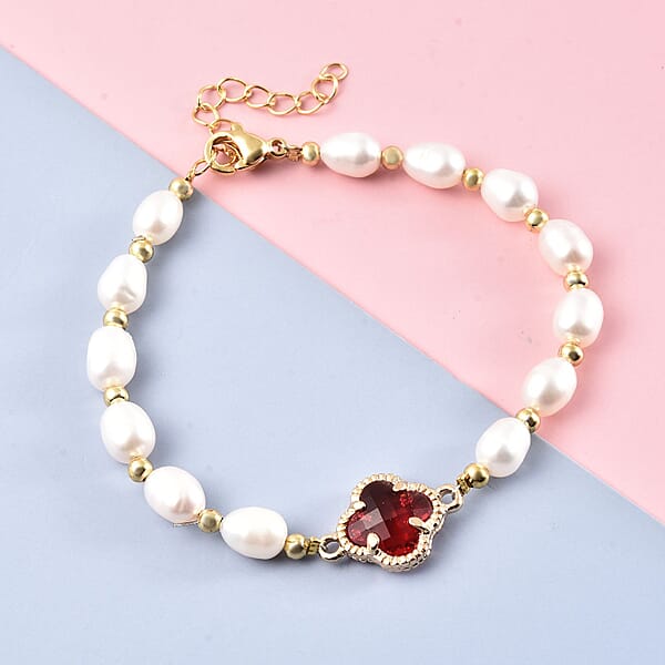 Shop Lc Simulated Ruby And White Freshwater Pearl Bracelet With Four Clover Leaf Charm In Goldtone Lobster Clasp (7.5-9.5-In)