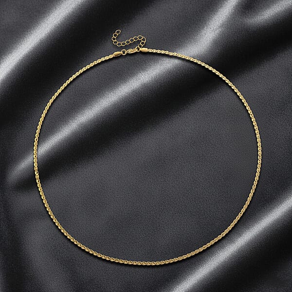 Shop Lc Smooth Curved Twist Chain Necklace In ION Plated YG Stainless Steel (24-26 Inches)