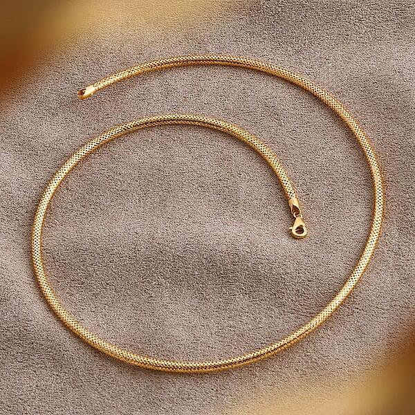 Shop Lc Snake Textured Chain Necklace In 10K Yellow Gold 3.10 Grams 18 Inches