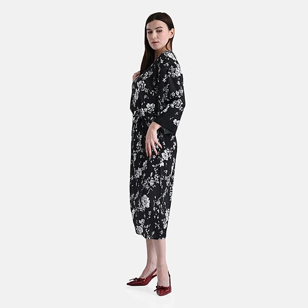 Shop Lc TAMSY Black Pleated 3/4 Sleeve Midi Dress With Waist Tie Belt - One Size Fits Most