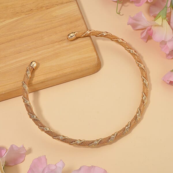Shop Lc Twisted Texture Necklace In Goldtone 16 Inches