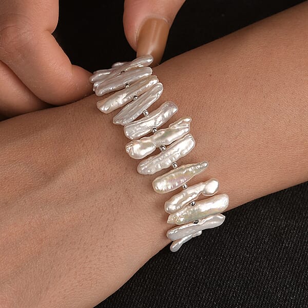 Shop Lc White Keshi Pearl Bracelet In Rhodium Over Sterling Silver (7.25 In)