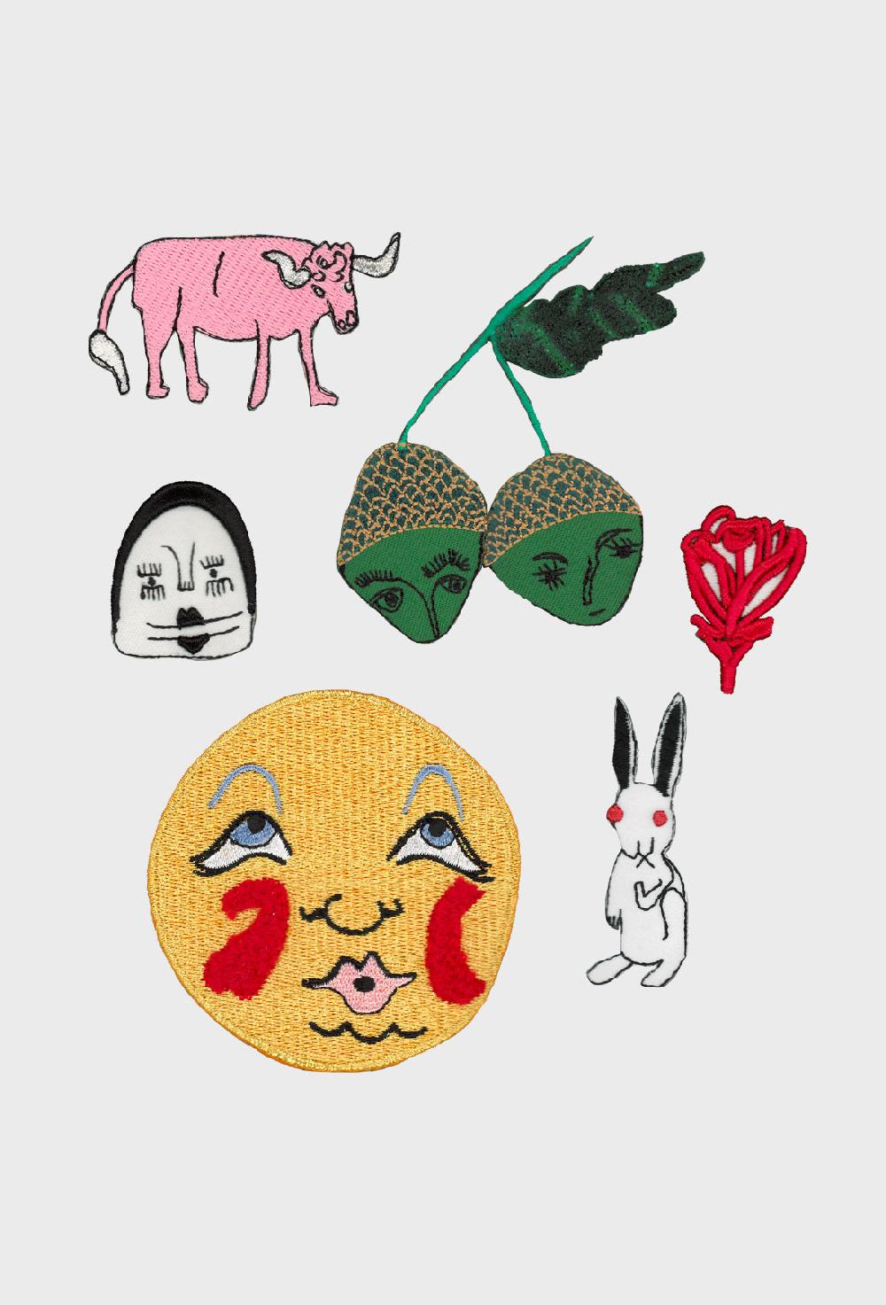 shrimps Set of 5 Archive Mystery Badges - Earth 1