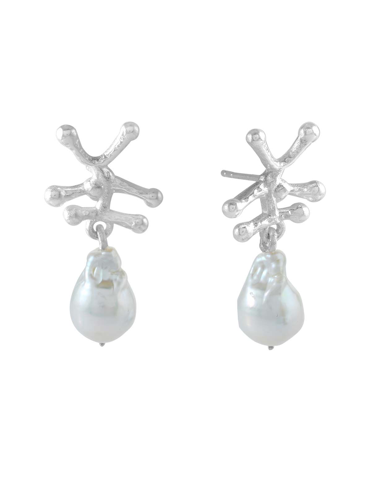 Shyla Nuria Earrings Silver Pearl