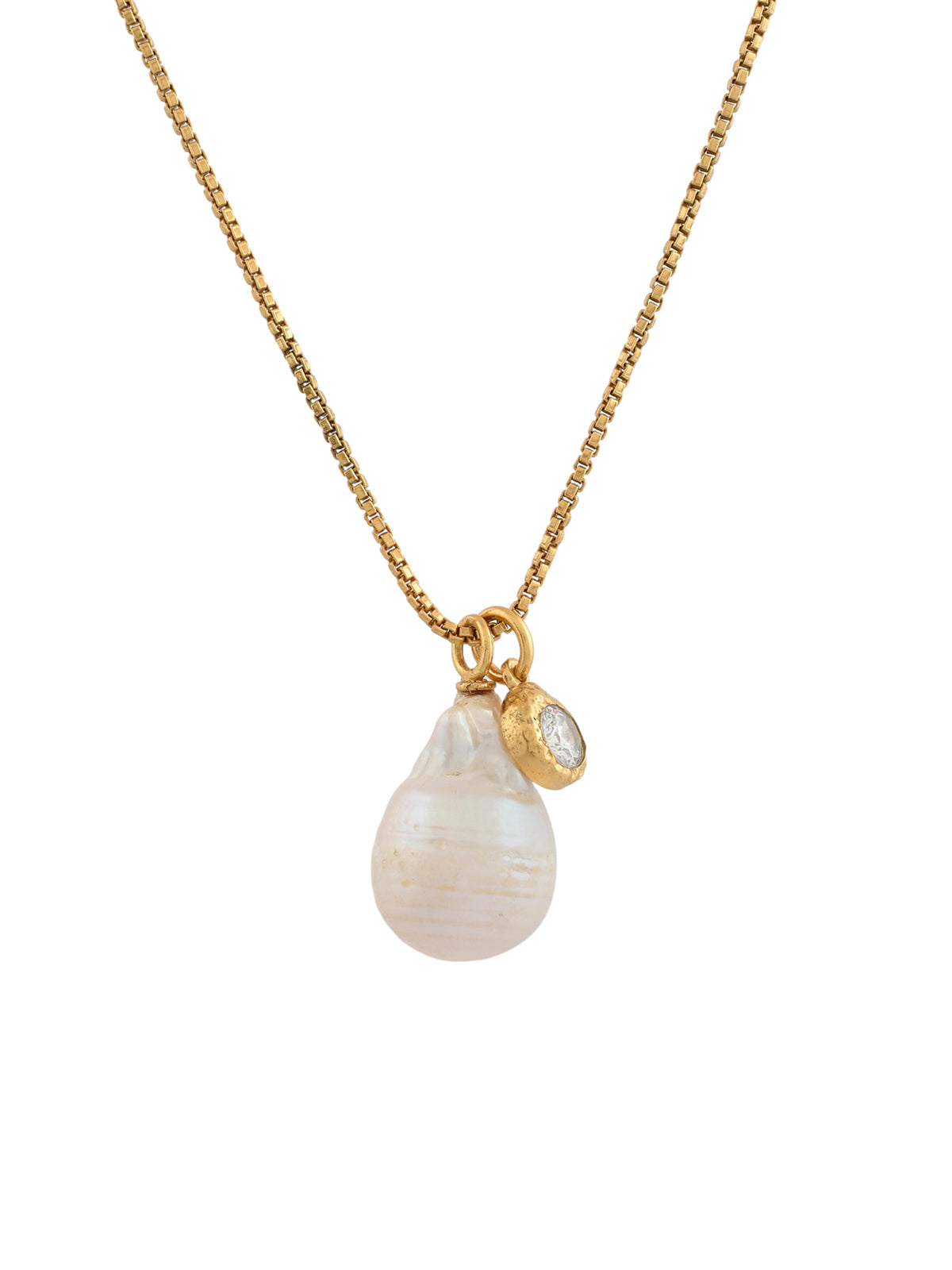 shyla Odessa Necklace Clear and Pearl