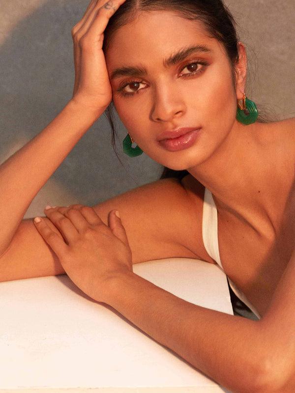 Shyla Sphinx Earrings Clear